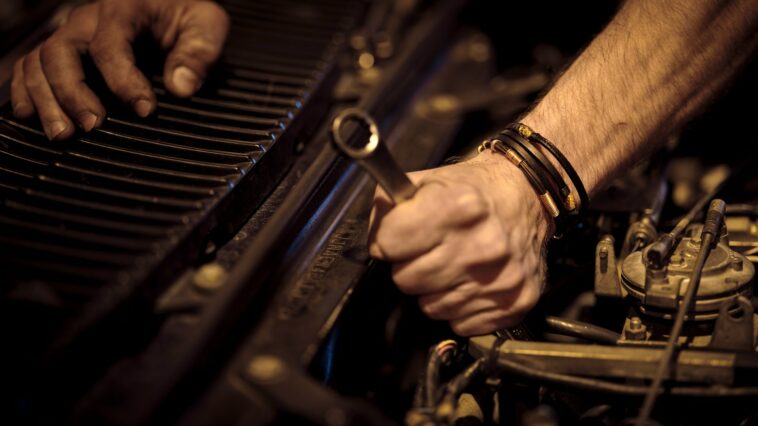 Auto-Werkstatt für Männer Tipps und Tricks für einfache Reparaturen