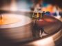 Vinyl Revival Warum Plattenspieler wieder im Trend sind